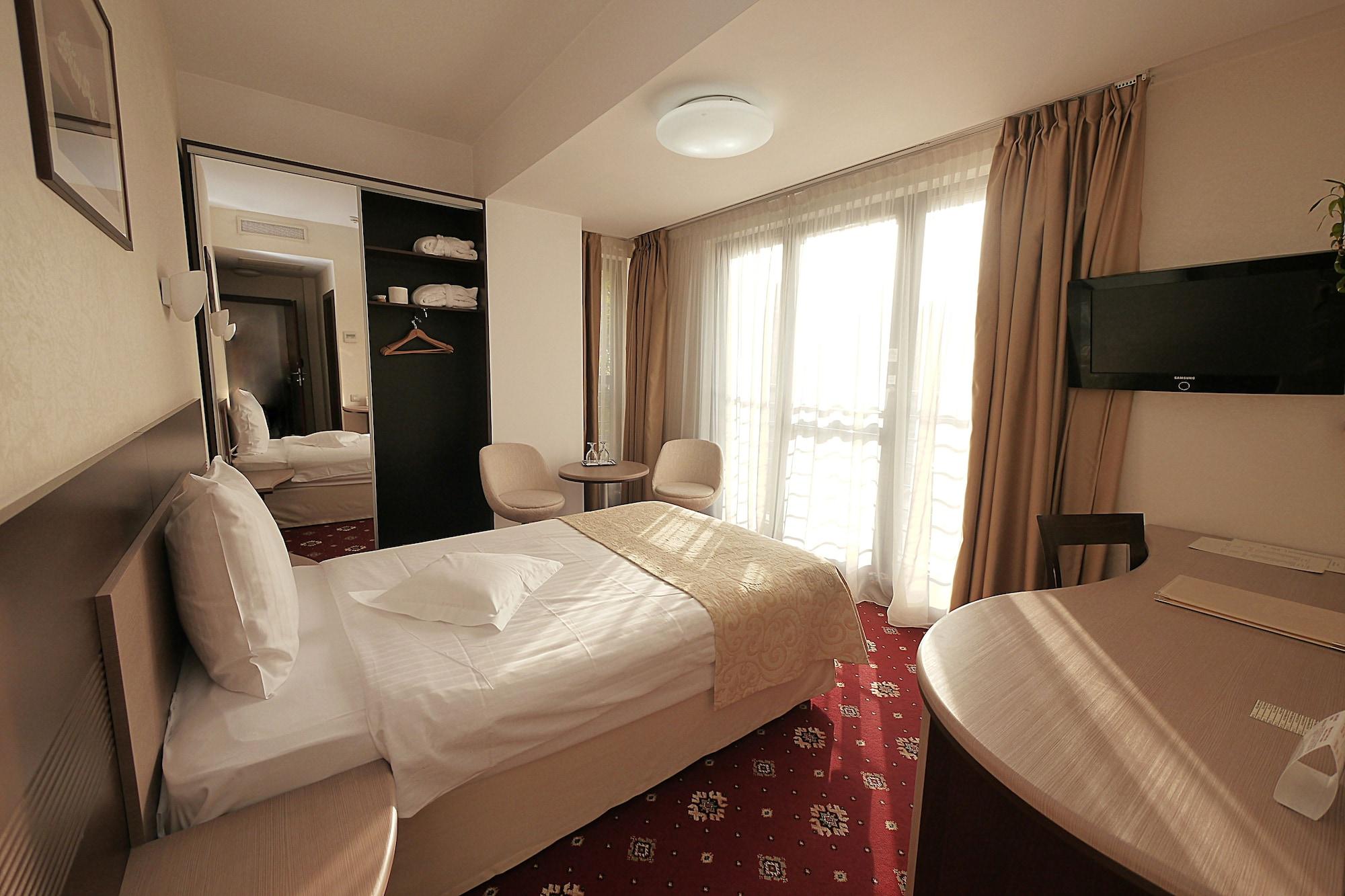 Hotel Berthelot Bucarest Exterior foto